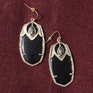 Vintage rare Kendra Scott black earrings
